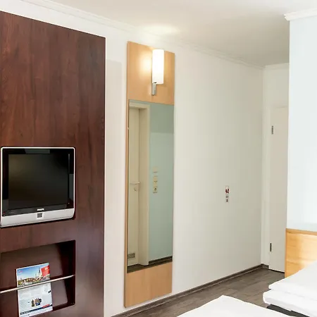Good Morning Hotel 2*